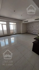 ۱۱۸ متری دریاچه