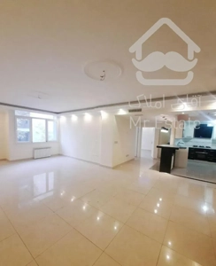 120 متری 2 خوابه        نزدیک‌پارک‌ملت