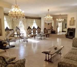 محمودیه جیم ۲۰۰ متر ۳ خوابه رو به باغ ۲ پارکینگ
