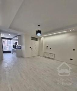 ۸۴متر/۲خوابه/فول امکانات/روبه آفتاب خوش نقشه