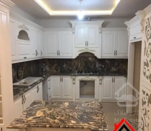 ۱۰۵ متری / ۲ خواب / فلکه‌برق /فول‌امکانات