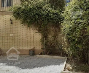 آپارتمان دوخوابه  وکامل میباشد