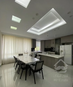 ظفر، آپارتمان، ۱۰۰ متر ۲ خوابه، خطی رو به آفتاب