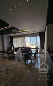 فروش آپارتمان ۲۰۰ متری ۳ خوابه در زعفرانیه