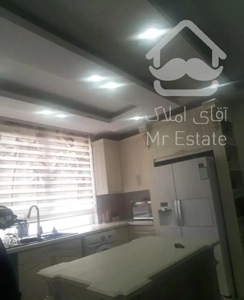 اپارتمان ۱۲۲متری خوش نقشه غرق در نور