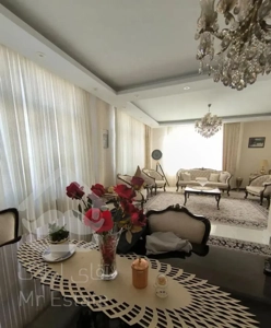 ۸۲ متر دو خواب آکواریوم با دو پارکینگ