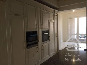 فروش آپارتمان 280 متری فرمانیه سنبل