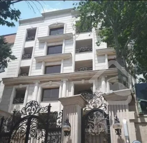 ۱۴۷ متر خوش نقشه غرق در نور  ۲پارکینگ فرمانیه