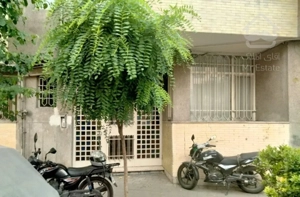 آپارتمان 153 متری سه خوابه خیابان دانشگاه