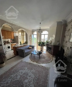 قلهک/۹۴متر/۲خواب/غرق نور