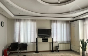 اپارتمان فروشی شهرک هوافضا  90m **آقای مِلک**