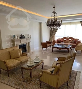 ۱۴۰متر تک واحدی سالن پرده خور/روبه آفتاب/کم سن