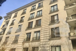 130 متر / اقدسیه / فول امکانات