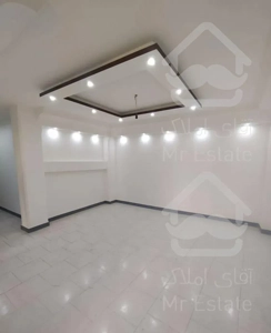 65متر طبقه ۲ پارکینگ اختصاصی رو به نما ۶شرقی