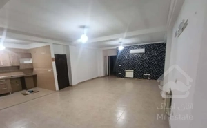 100متری طبقات بالا با ویو دریا چند قدمی ساحل