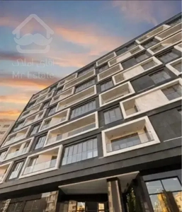 خلق یک اثر هنری از /هلدینگ /بزرگ بارمان*