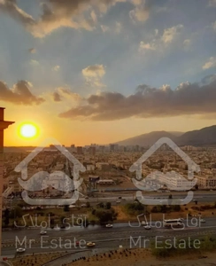 *دهکده/چشمه ۱۲۵متر فول طبقه آخر قابل تبدیل*