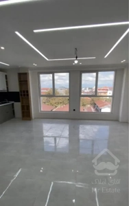 واحد ۱۰۰ متری نوساز کلید نخورده در طالقانی