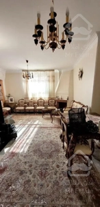 ۸۲ متر اشرفی.طبقه۲ فول.خطی رو به آفتاب.لوکیشن