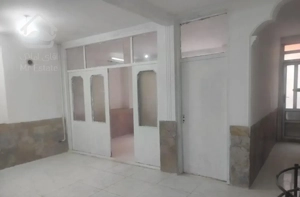 همکف با حیاط طبرسی اول -طبرسی ۶۰ فتاح