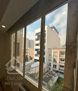 ۱۳۰متر ۳خواب شیک/ورودی لابی/ علامه‌ها/سرمایه‌گذاری