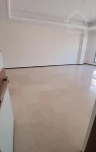 آپارتمان ۱۷۴ متری خوش نقشه در دروس