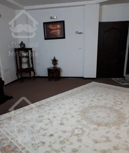 آپارتمان ۱۱۰ متری دو خوابه تمیز و شیک