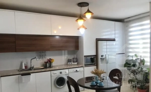 100متری نادری(تک واحدی) فروشنده 2 واحد یکجا یا تک