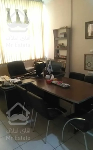 68متری ستارخان مسکونی با موقعیت اداری و قدر سهم