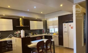 ظفر/۱۰۰ متر با ۷۵ متر سوییت کامل