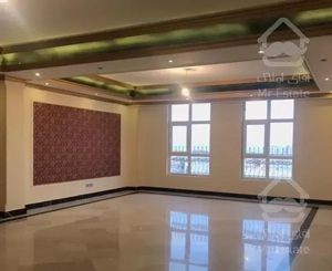 واحد  ۱۳۷‌متری نوساز شهرک راه اهن