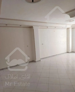 آلاله شرقی ۷۰ متر تخلیه فول امکانات نقاشی شده