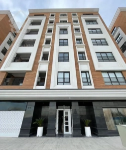 اپارتمان ۹۷ متر شهرک صدرا