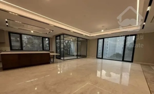 100 متر نوساز 2 پارکینگ سندی ویو دار فول مشاعات