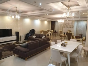 خرید آپارتمان/سه  خوابه/ بازسازی شده /بلوار فردوس شرق