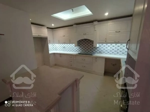 فروش آپارتمان تک واحدی ۱۰۹ متر کلید نخورده