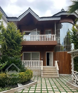 نخ شمال /سند پایانکار /ویو جنگل/380متر باغ ویلا