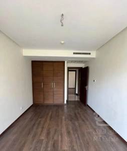 ۲۷۰ متر فروش اپارتمان در فرشته