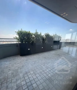 ۳۳۰ متر برج باغ زعفرانیه سه خواب مستر کلید نخورده