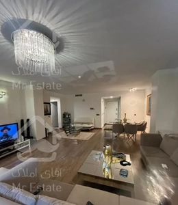 اپارتمان ۱۱۰ متر دو خوابه