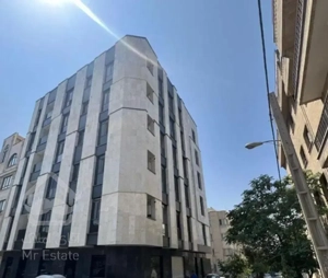 88متر / 3 خواب / تک واحدی/ قیمت مناسب