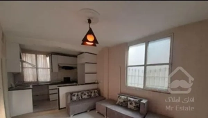 فروش آپارتمان ۴۰ متری ۱ خوابه طبقه ۳ در شمشیری