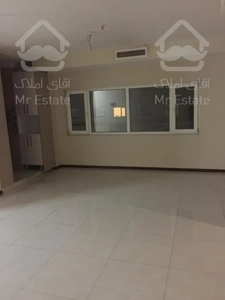 ۸۸ متری سالن پرده خور