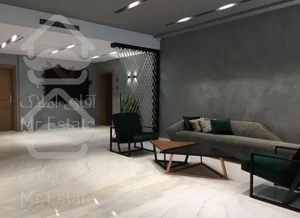 لاکچری ترین پنت هاوس منطقه یک همراه با استخر در بالکن در نیاوران با ویو بی نظیر