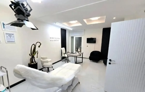 ۹۰متر موقعیت اداری جردن/۸ساله/غرق نور/دیزاین شده