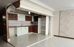 اوایل اقبال لاهوری/ 90 متری / خوش نقشه