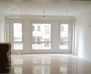 138متری 2خواب نیمه فرنیش برج شخصی ساز چیتگر دریاچه