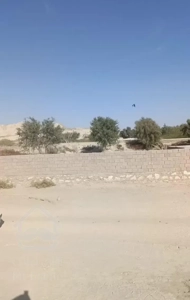 زمین حصارشده ۳هزارمترزیرانگ