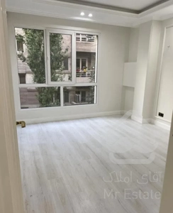 اپارتمان ۱۷۵ متری ۳ خواب  در کامرانیه شمالی