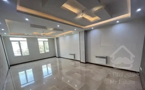 ۱۰۱متر ۲خواب/فردوس شرق/سالن پرده خور رو به آفتاب